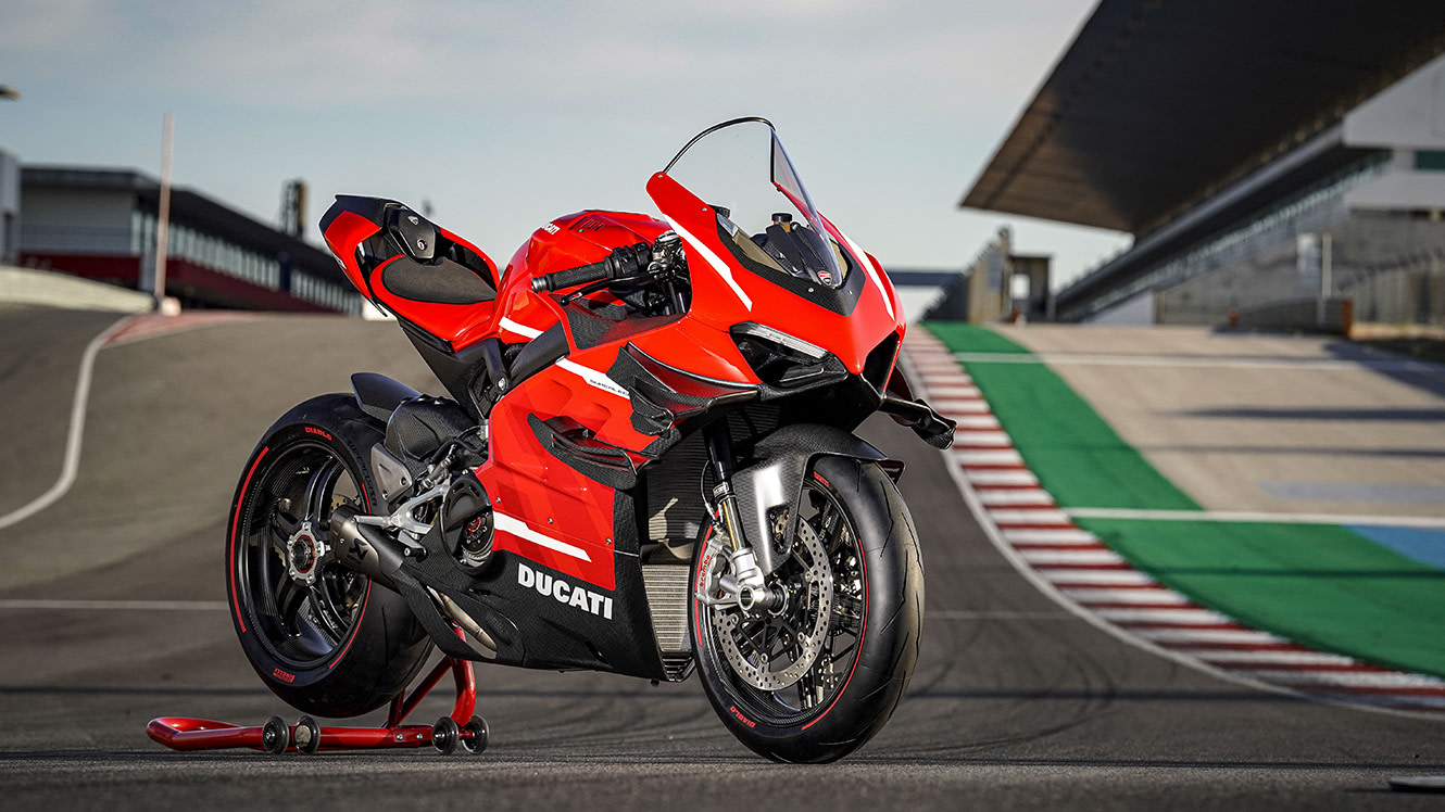 V 4л. Мотоцикл Ducati Panigale v4. Дукати суперлеггера в4. Дукати Панигале в4. Панигале v4.